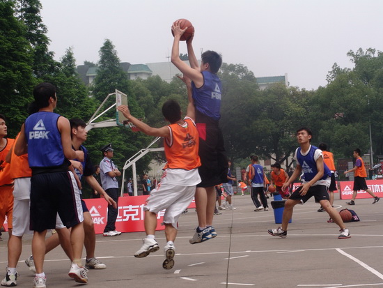 队绿叶角色 队绿叶角色