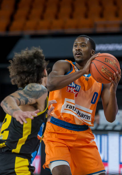 并积极引进 并积极引进